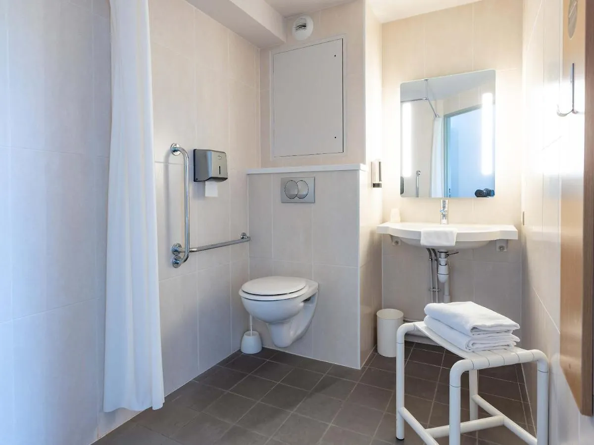 B&B Hôtel RENNES Ouest Villejean 2*,  França